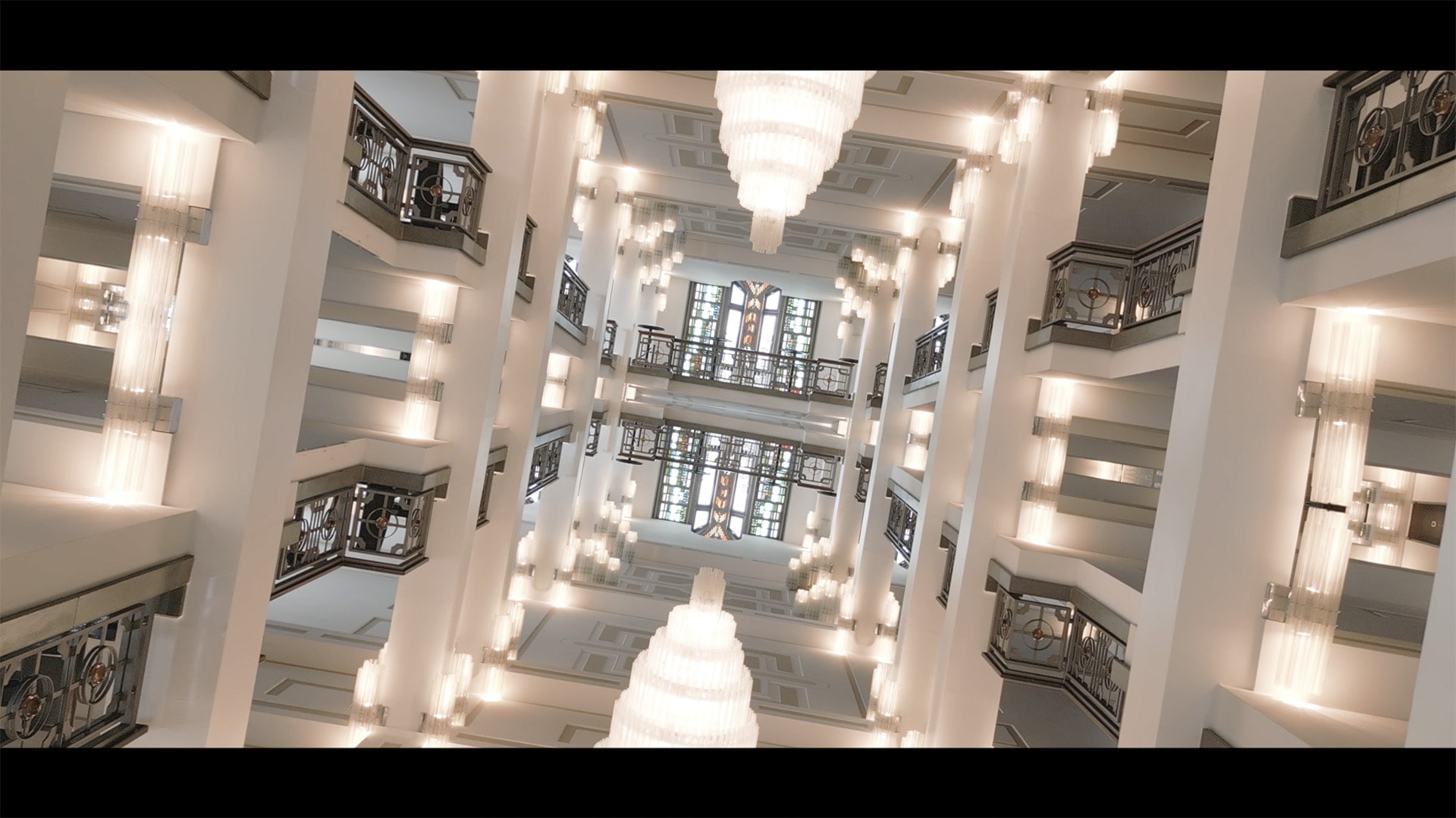 arte_palaeste_der_nacht_12